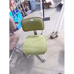 OFFICE CHAIR - GREEN