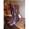 Image 2 : LADIES LEATHER COWBOY BOOTS - 9C