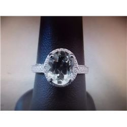 RING - 1.7 CT OVAL FACETEDGREEN AMETHYST & 2 DIAMONDS IN STERLING SILVER SETTING - INCLUDES CERTIFIC