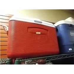 RUBBERMAID COOLER