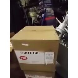 JUG OF WHITE OIL - PDI - 4LT