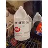 Image 3 : JUG OF WHITE OIL - PDI - 4LT