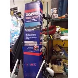 LUND WRAP-AROUND HOOD AND FENDER SHIELD - '84-97 FORD WINDSTAR