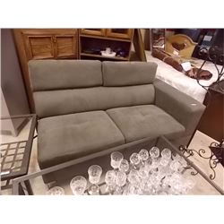 COUCH SECTIONAL SECTION