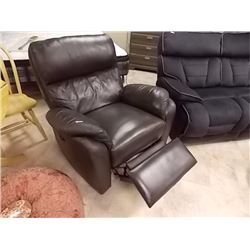 NEW BROWN LEATHER STYLE ELECTRIC RECLINER - WITH POWER CORD - STR - WORKING