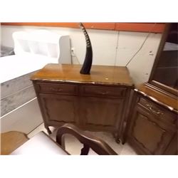 MAHOGANY SIDE BOARD - 2 DRAWER - 2 DOOR