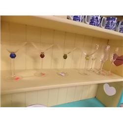 MARTNI & WINE GLASSES - 4 OF EACH = 8 TTL