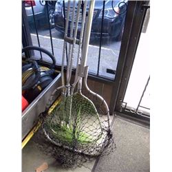 2 FISHNETS/PR OF CRUTCHES