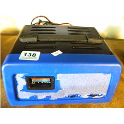 BATTERY CHARGER
