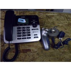 PHONE AND PHILIPS SHAVER WITH CHARGER