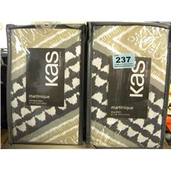 KING AND STANDARD SHAM