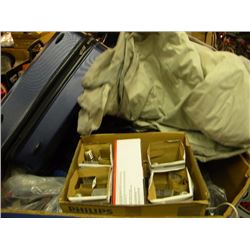 SKID OF MISC LUGGAGE/LIGHTS/AEROBEDS/MISC STORE RETURNS