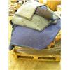 Image 1 : SKID OF MOVING BLANKETS