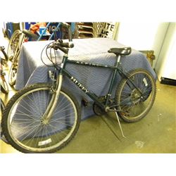 HUFFY MOUNTAIN BIKE