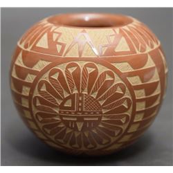 SIOUX POTTERY JAR (STARR)