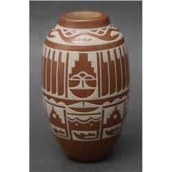 SANTA CLARA POTTERY VASE (CURRAN)
