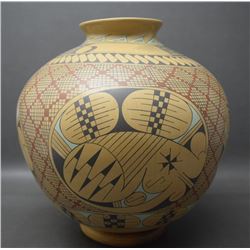 MATA ORTIZ POTTERY OLLA