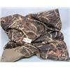 Image 1 : TWO DOG BEDS AND A BLANKET