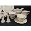 Image 3 : Lenox Cretan Dinnerware Service for 16