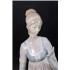 Image 2 : Lladro Lady Empire Figure