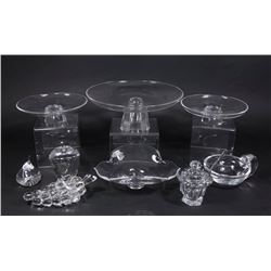 Group Lot 9 Glass Pieces