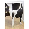 Image 3 : Pair Louis XV Style Cowhide 3-Drawer Commodes