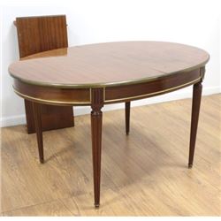 L.XVI Style Oval Light Mahogany Dining Room Table