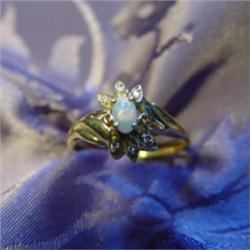 Ladies Fire Opal & Diamond Ring