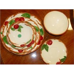 Franciscan Apple 8 Place Settings