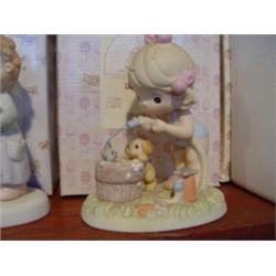 2000 Event Precious Moments