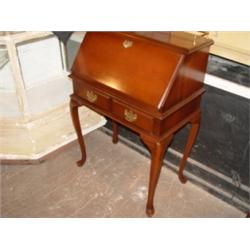 Drop Front Secretary Desk W Queen Ann Legs