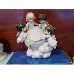 Precious Moments 'His Love Will Uphold The World' 