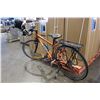 Image 2 : DEVINCI AMSTERDAM 27 SPEED MOUNTAIN BIKE WITH ROAD TIRES