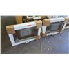 Image 1 : Qty 2 CertainTeed White Vinyl Awning Windows w/Screens 30-1/2" x 21-3/4", Block Frame