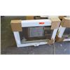 Image 2 : Qty 2 CertainTeed White Vinyl Awning Windows w/Screens 30-1/2" x 21-3/4", Block Frame