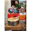 Image 1 : VINTAGE TIN MOTORCYCLE & MUSIC BOX