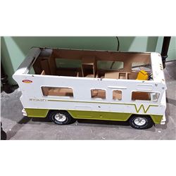 VINTAGE TONKA RV