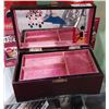 Image 2 : ASIAN THEMED JEWELRY BOX