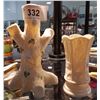 Image 1 : TWO BELLEEK VASES