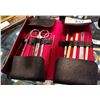 Image 1 : PORTABLE SURGICAL KIT
