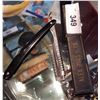 Image 1 : STRAIGHT RAZOR AND CASE