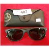 Image 1 : AUTHENTIC RAYBAN SUNGLASSES AND CASE