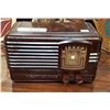 Image 1 : VINTAGE WESTINGHOUSE BAKELITE RADIO