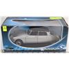 Image 1 : SOLIDO S 1:18 DIE CAST 1963 CITROEN DS 19 BERLINE