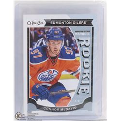 CONNOR MCDAVID O-PEE-CHEE ROOKIE CARD