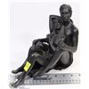 Image 1 : BLACK LOVERS STATUE