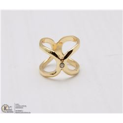 NEW GOLDTONE EASY ESSENTIALS RING