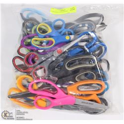 LARGE BAG OF SCISSORS