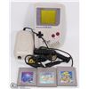 Image 1 : NINTENDO GAMEBOY  WITH POWER PACK 3 GAMES