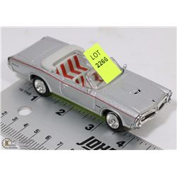 DIE CAST 1966 PONTIAC GTO SCALE 1:43